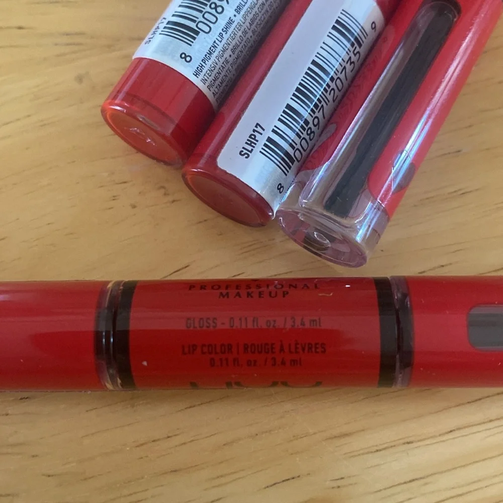 NYX  shine loud duo lipstick x4 NWT